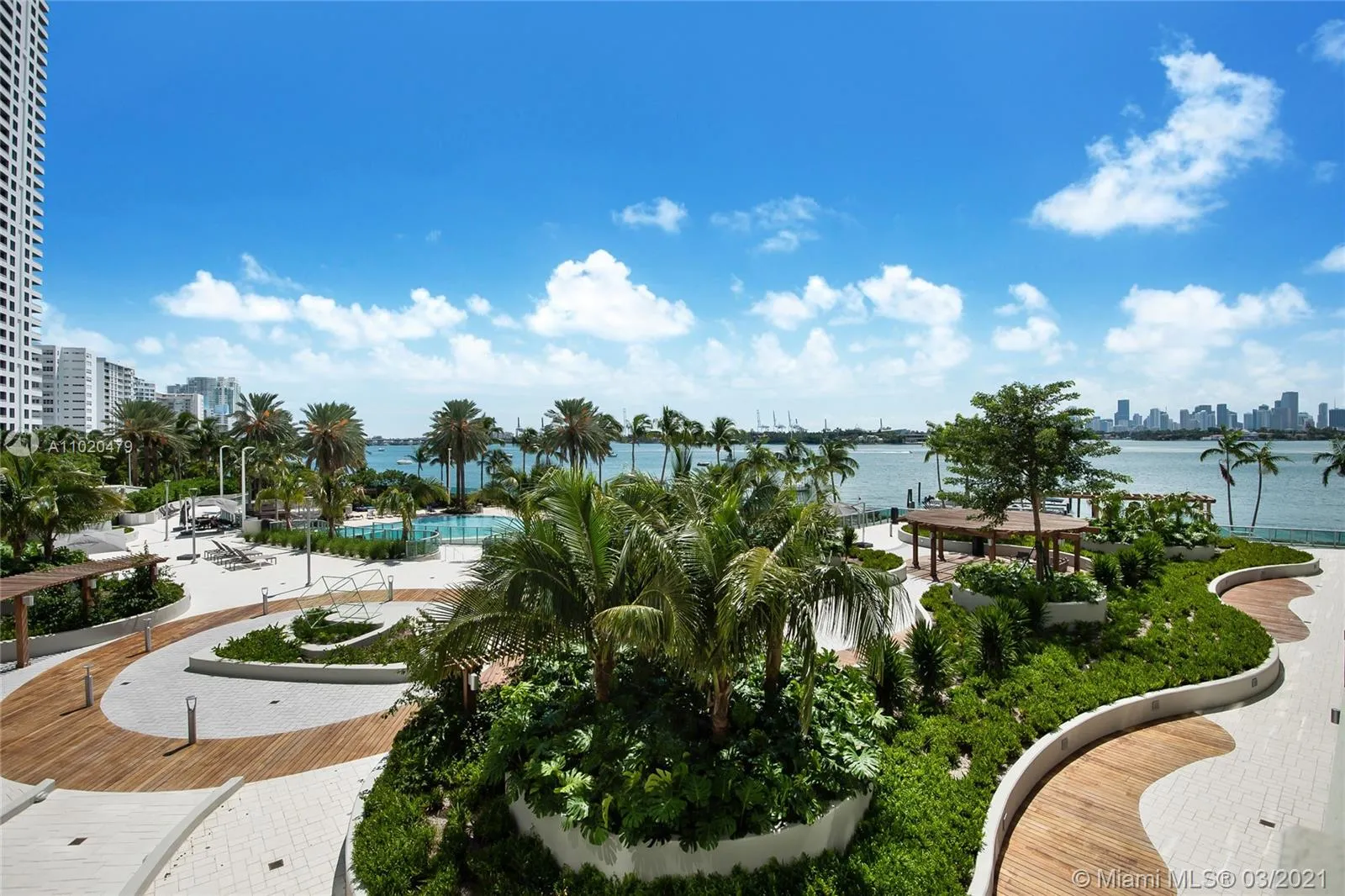 1500 Bay Rd # 328S, Miami Beach FL 33139