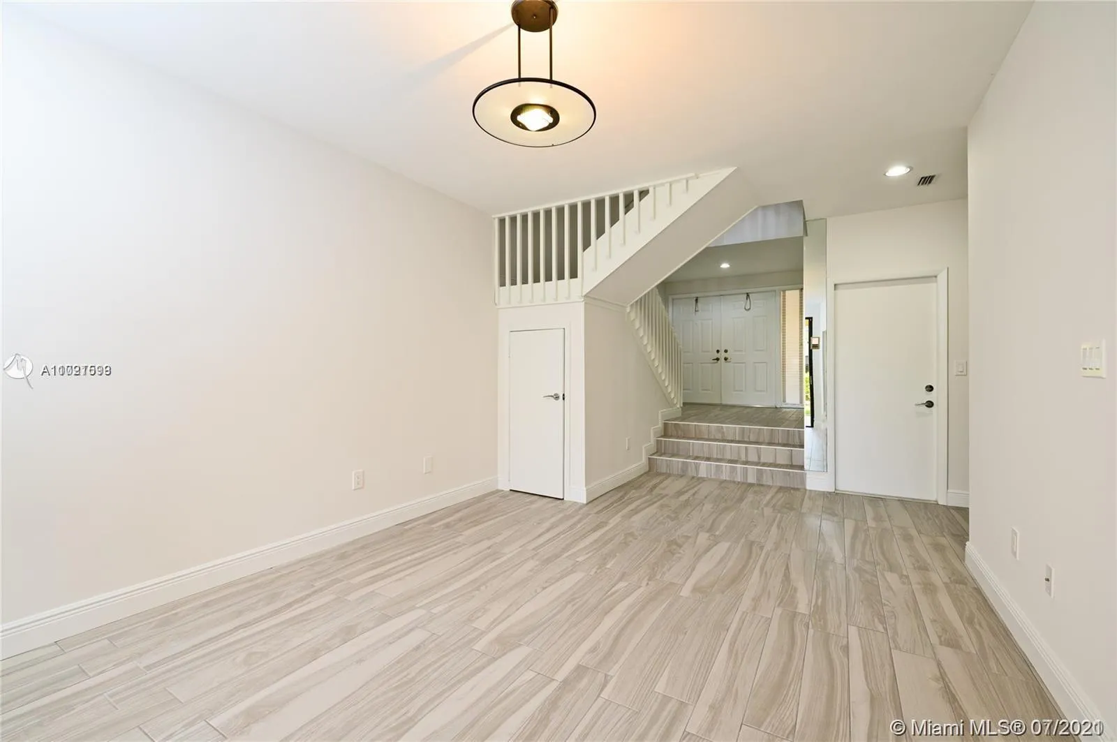 21382 Marina Cove Cir # D, Aventura FL 33180