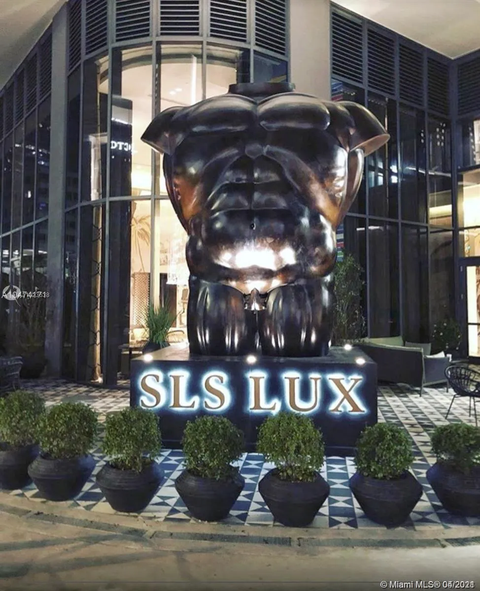 1 bedroom 2 bath for sale at 801 S Miami Ave # 4808, Miami FL 33130