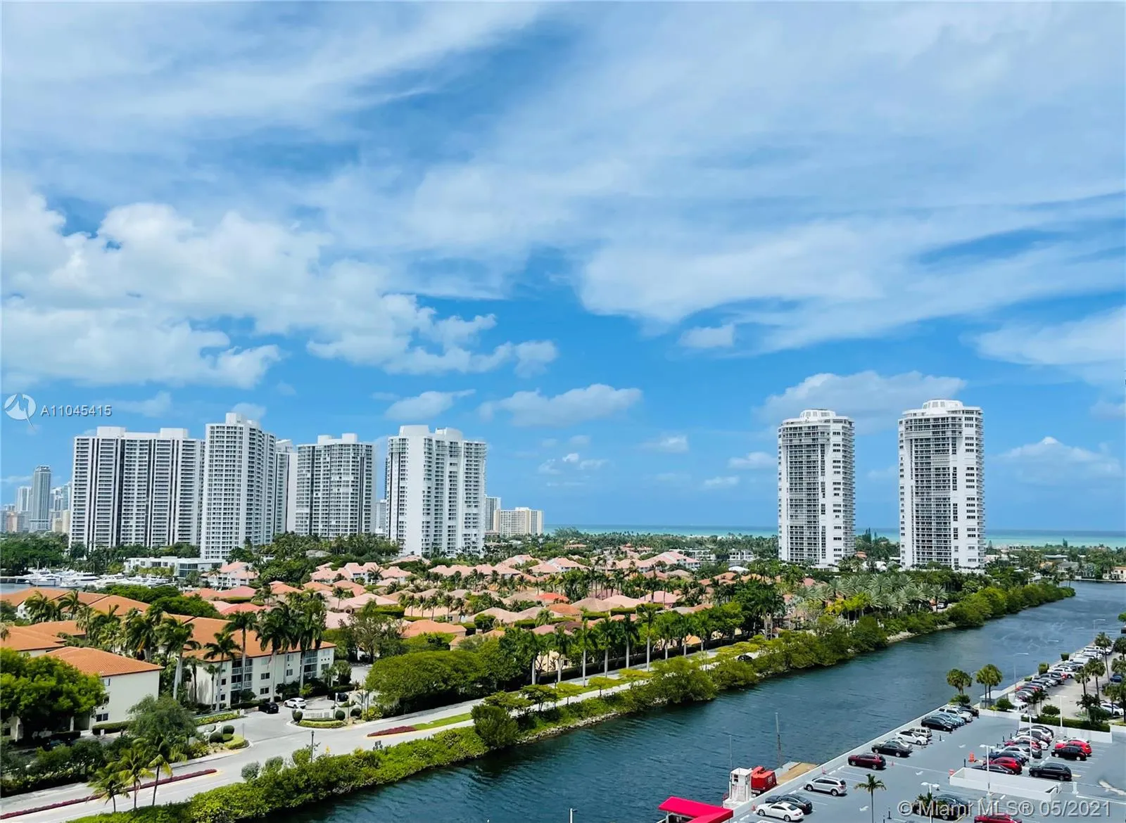 1 bedroom 1 bath for sale at 3625 N Country Club Dr # 1201, Aventura FL 33180