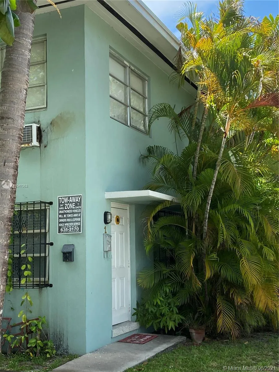 2655 SW 24th Ave, Miami FL 33133