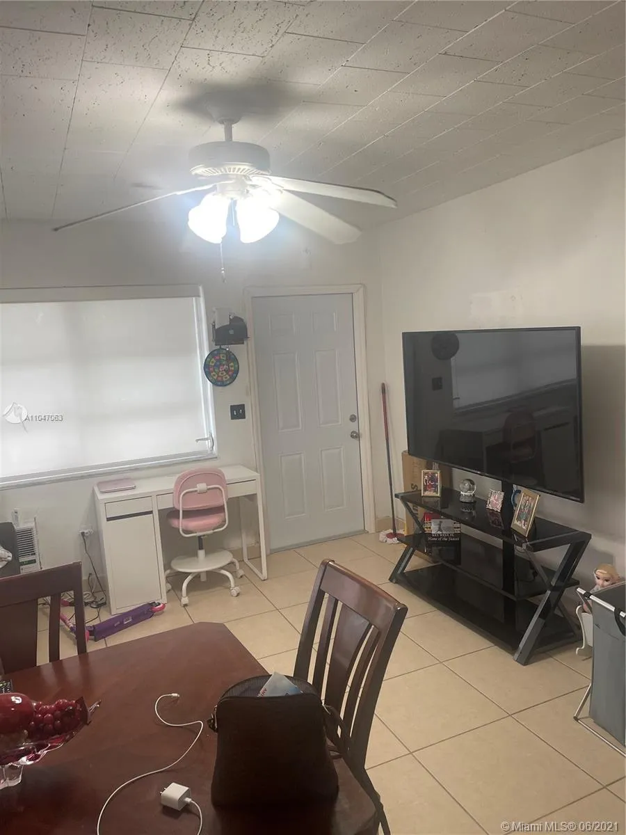 2655 SW 24th Ave, Miami FL 33133