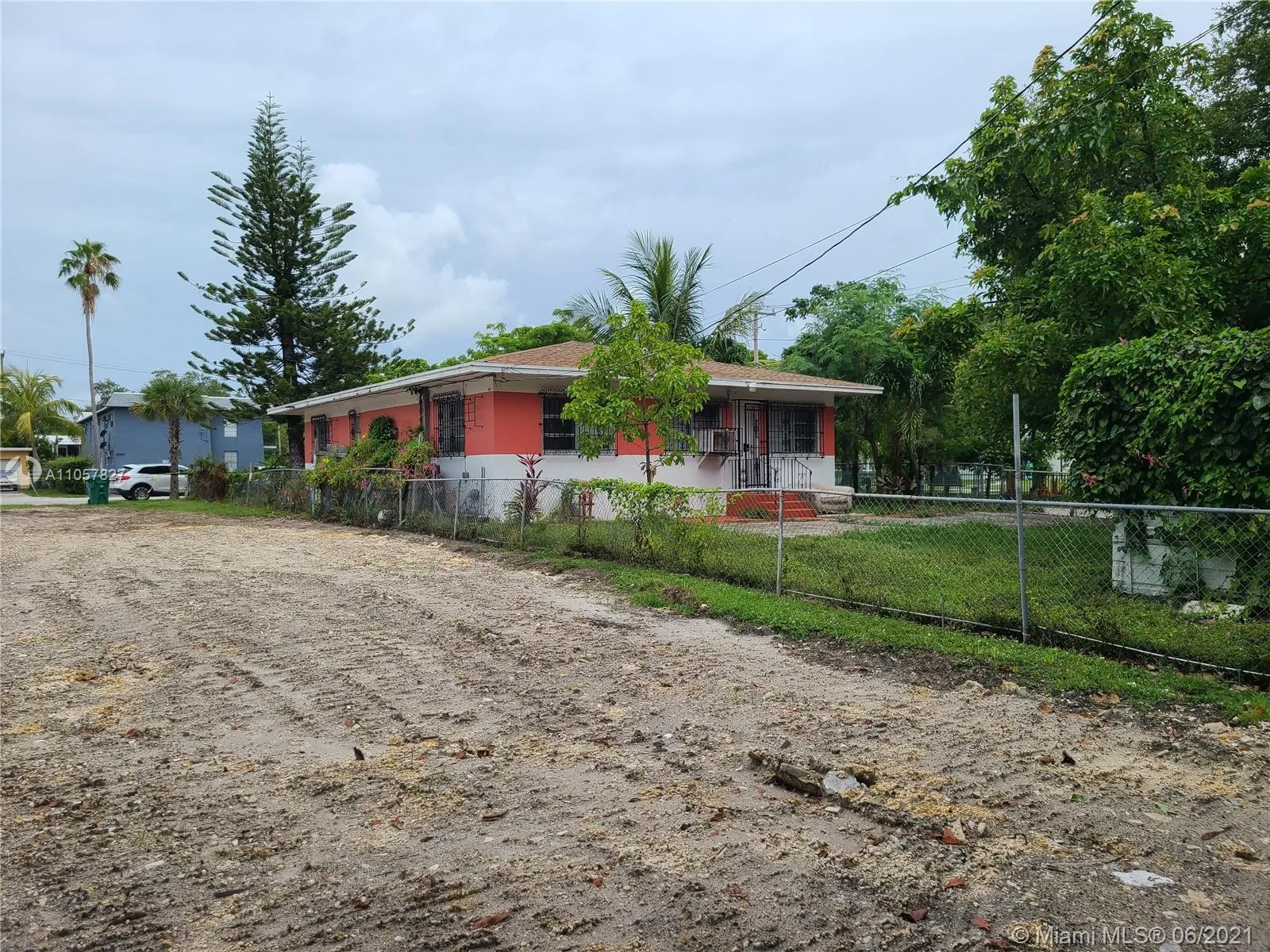 5969 NE 4th Ct, Miami FL 33137