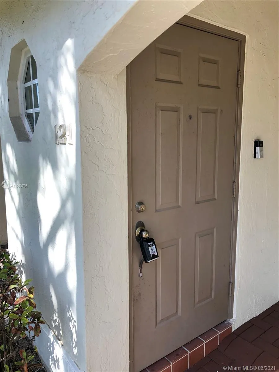 121 NW 108th Ave # 644U, Pembroke Pines FL 33026