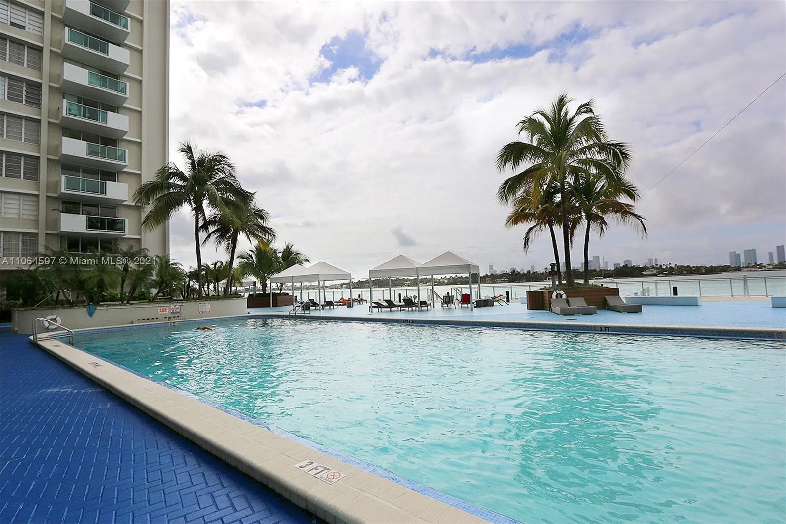 1000 West Ave # 727, Miami Beach FL 33139