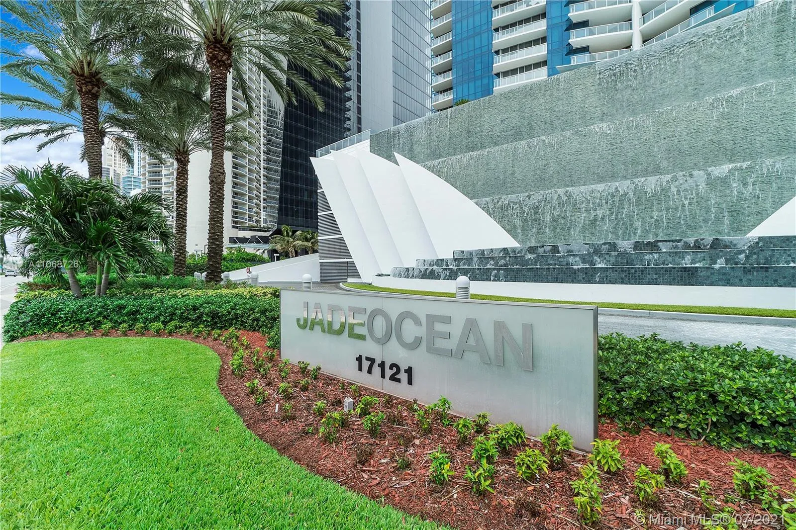 17121 Collins Ave # 2108, Sunny Isles Beach FL 33160