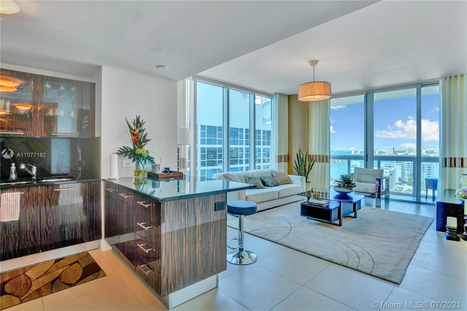 1 bedroom 1 bath for sale at 6899 Collins Ave # 1509, Miami Beach FL 33141