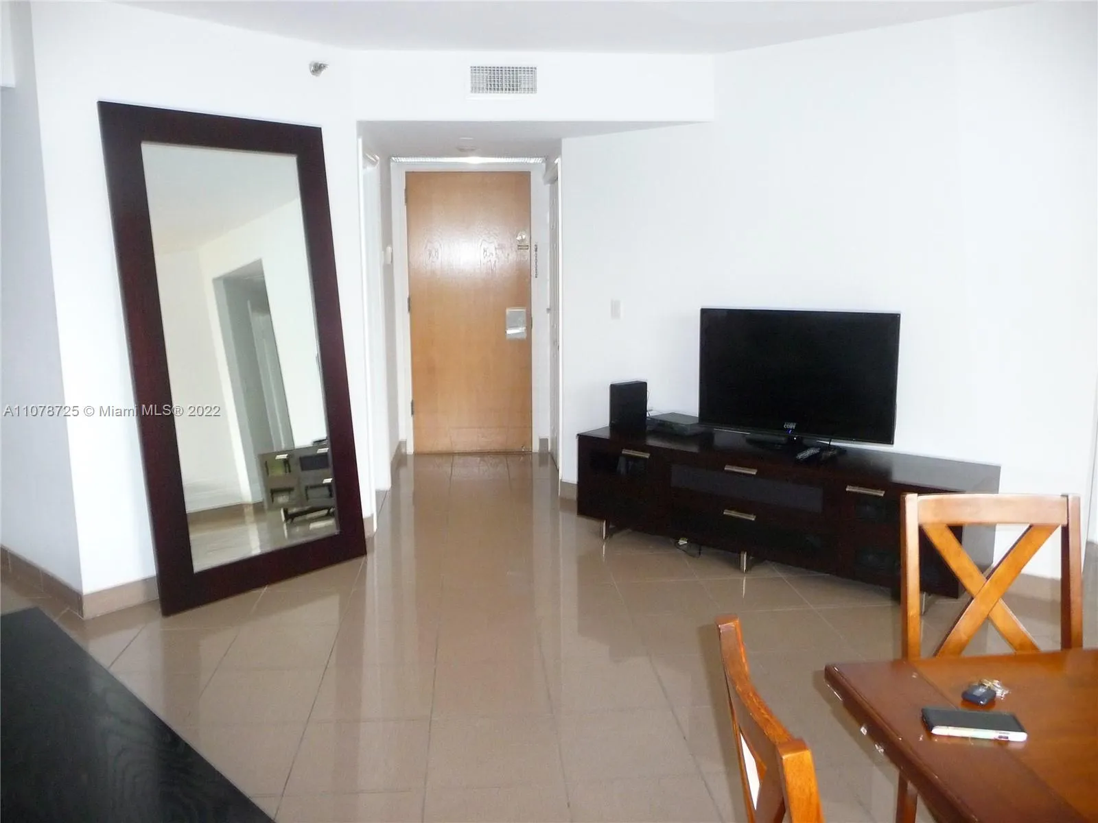 20185 E Country Club Dr # 407, Aventura FL 33180