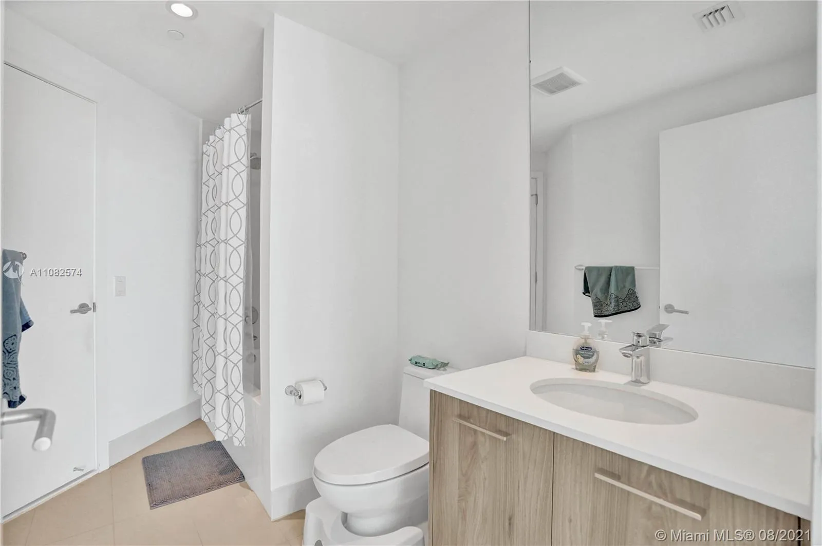 501 NE 31st St # 3406, Miami FL 33137