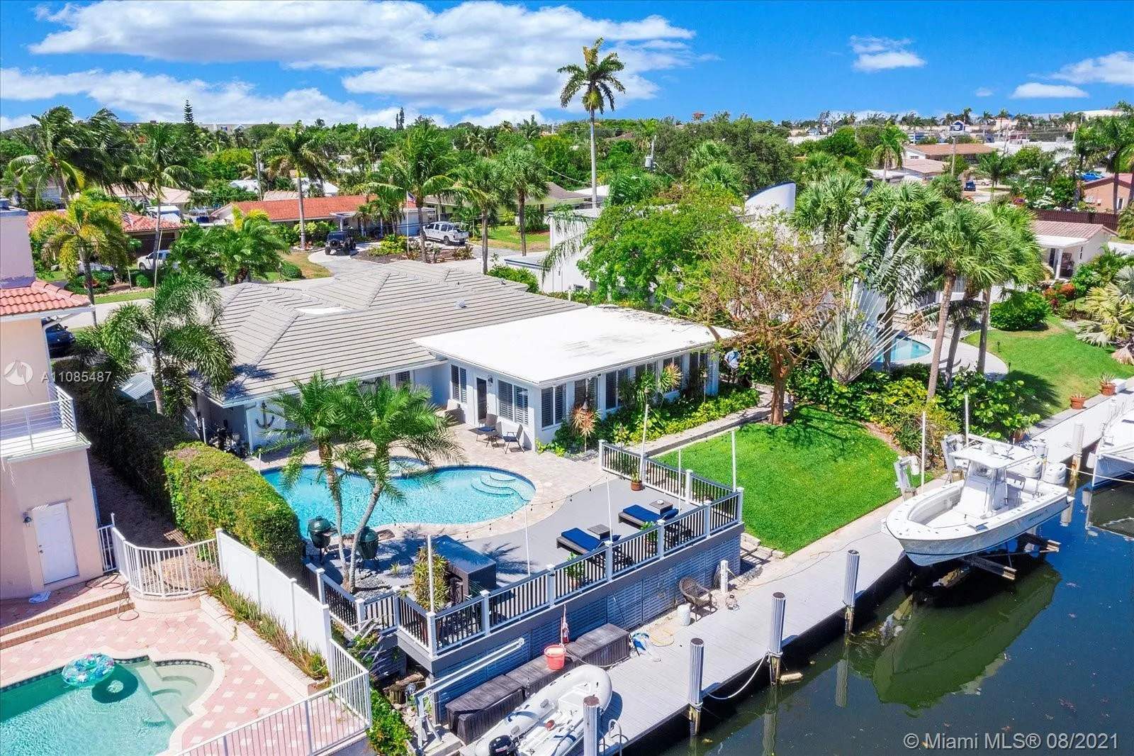 2661 NE 22nd Ct, Pompano Beach FL 33062