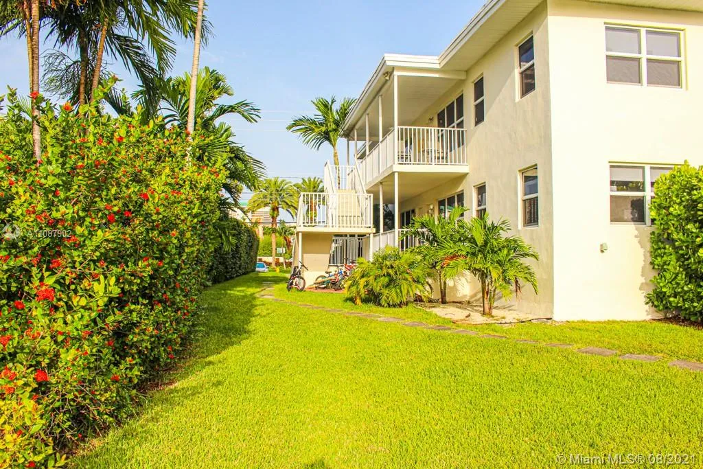 6 bedroom 9 bath for sale at 9700 W Bay Harbor Dr, Bay Harbor Islands FL 33154