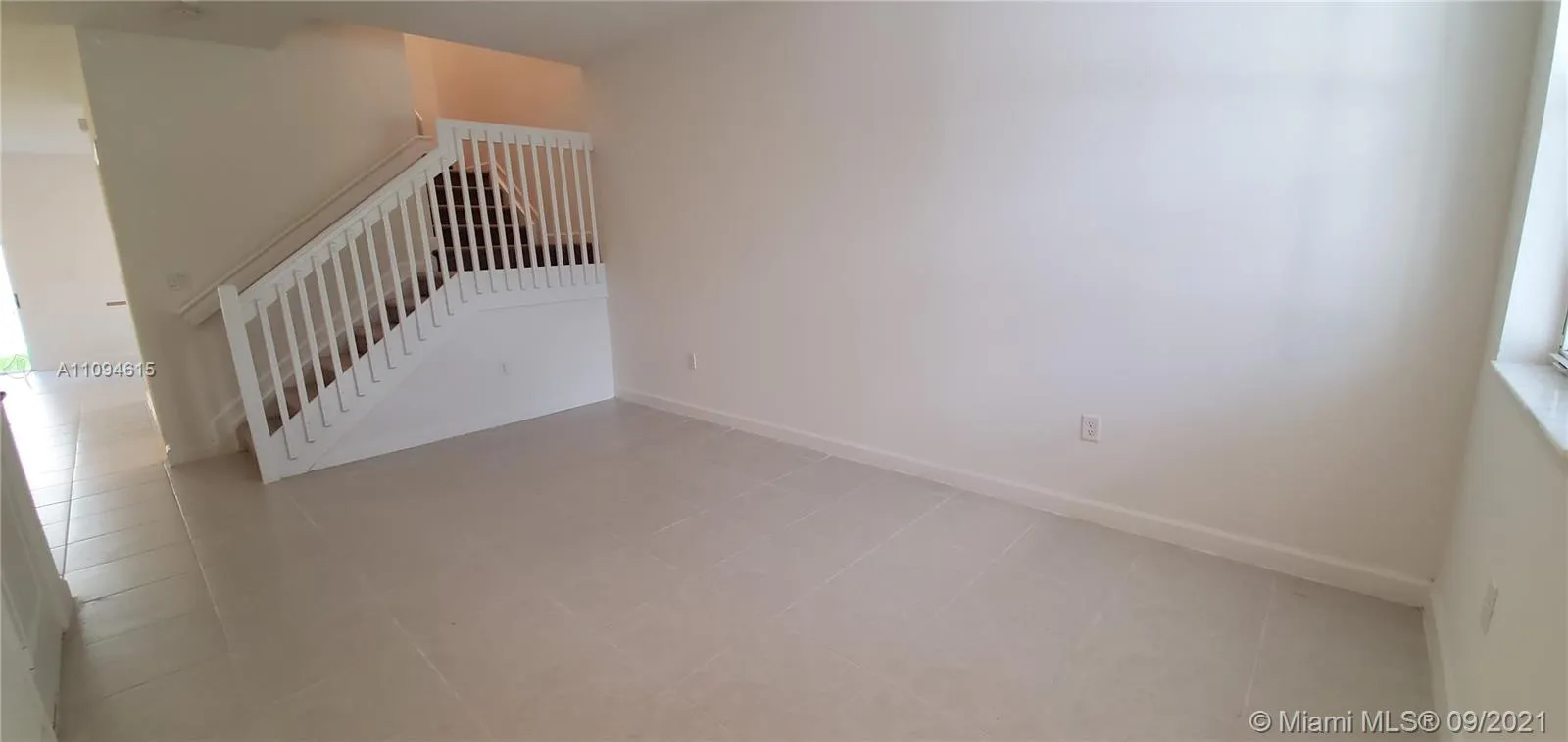 2683 SE 12th St, Homestead FL 33035