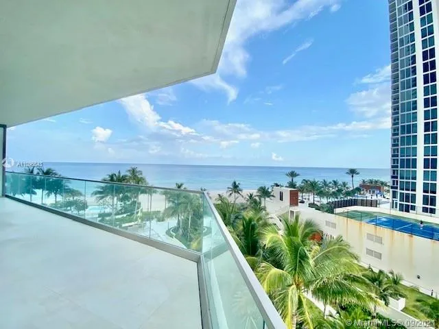 18975 Collins Ave # 404, Sunny Isles Beach FL 33160