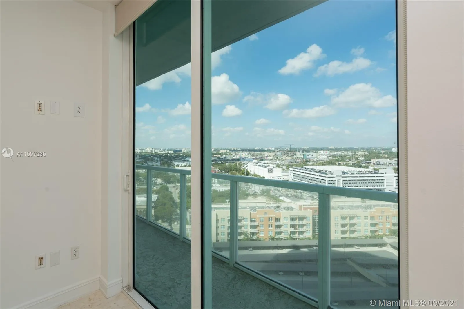 1900 N Bayshore Dr # 1912, Miami FL 33132