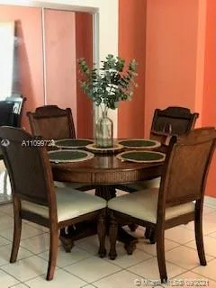 6969 Collins Ave # 912, Miami Beach FL 33141