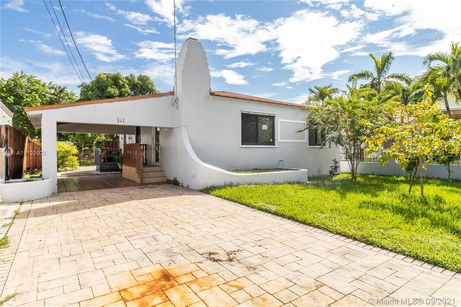 5 bedroom 4 bath for sale at 353 SW 23rd Rd, Miami FL 33129