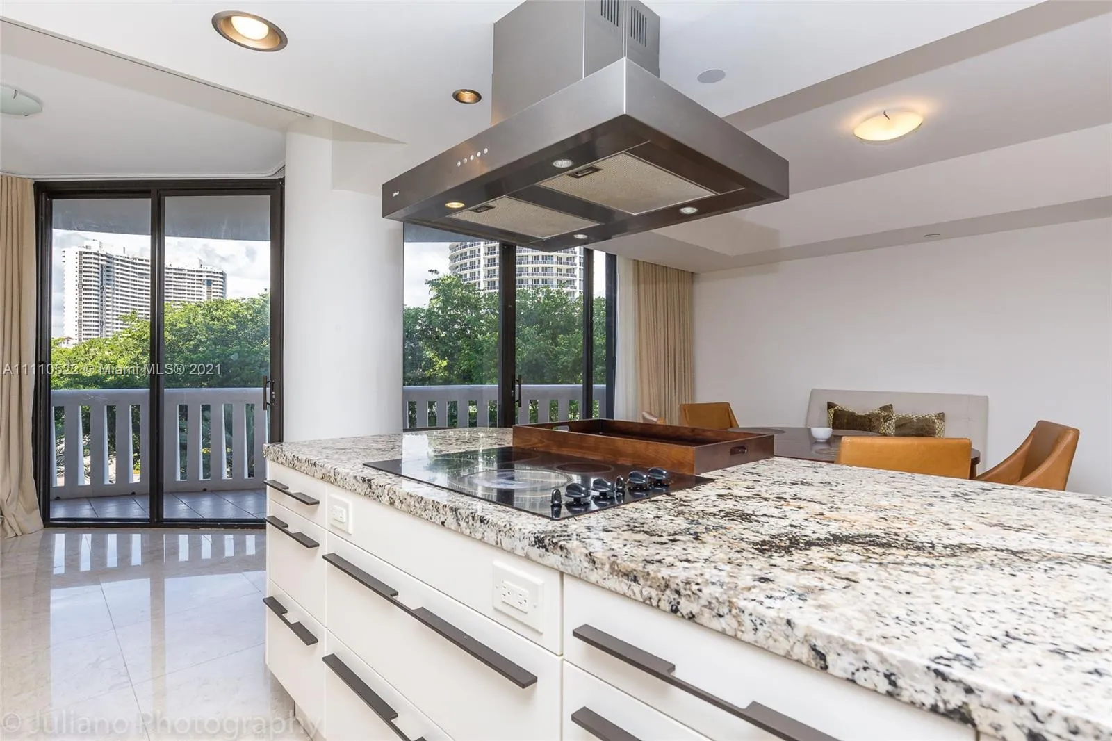 3000 Island Blvd # 5, Aventura FL 33160