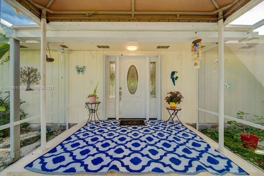 19490 SW 334th St, Homestead FL 33034