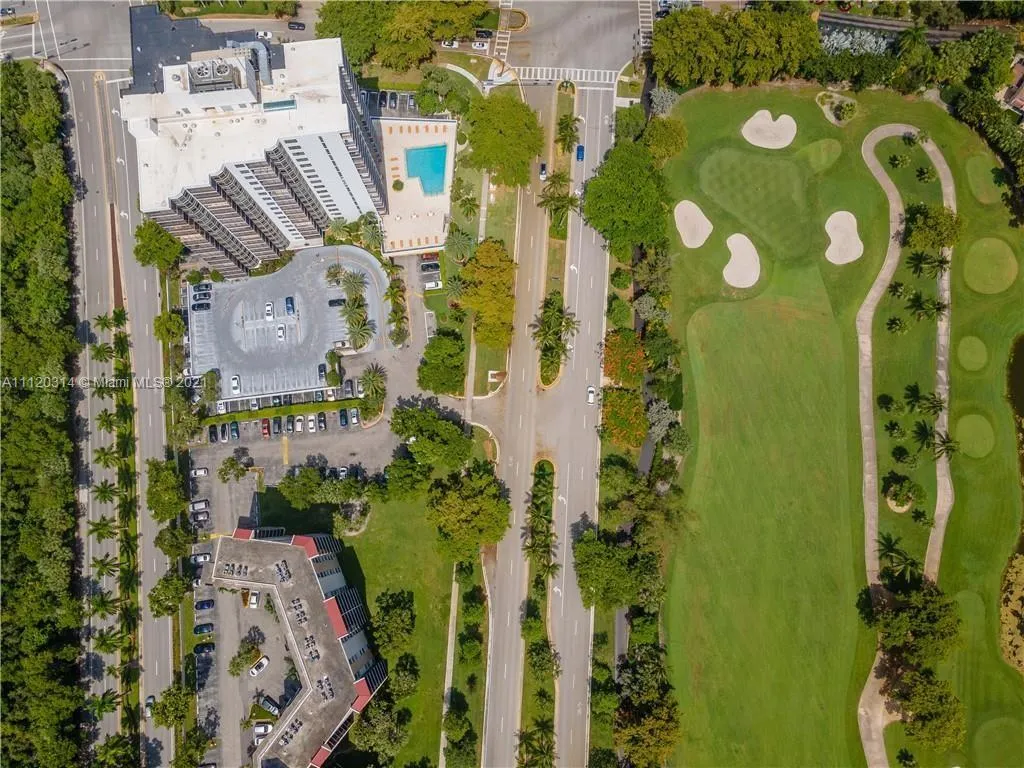 3375 N Country Club Dr # 701, Aventura FL 33180