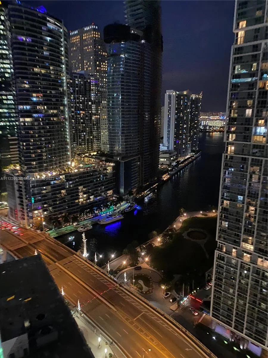 500 Brickell Ave # 3405, Miami FL 33131