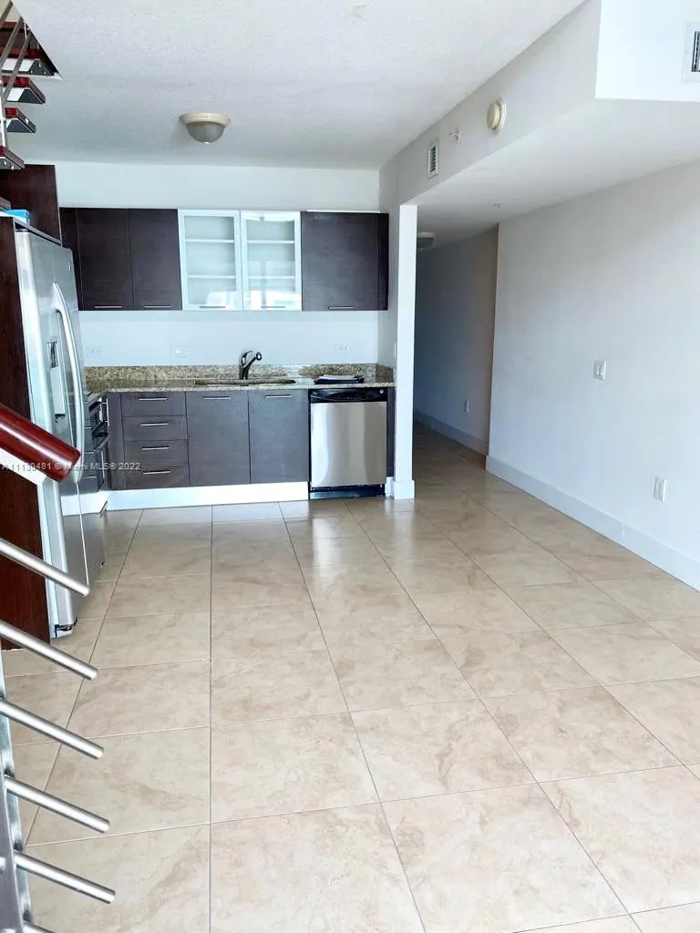 41 SE 5th St # 2311, Miami FL 33131