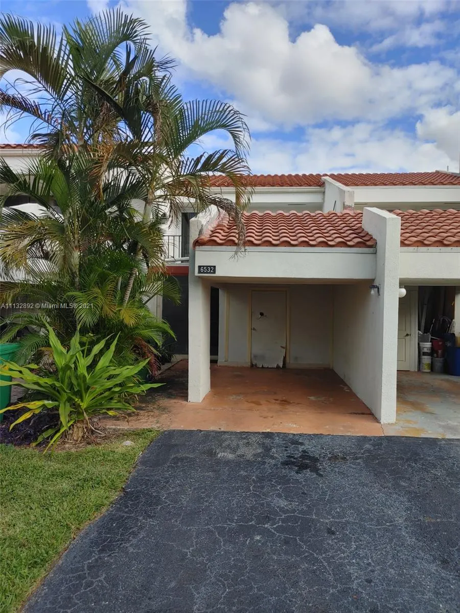 6532 Racquet Club Dr # 73, Lauderhill FL 33319