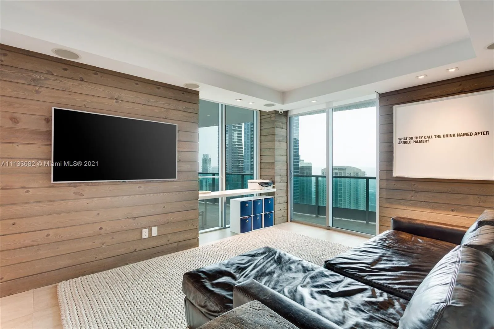 4 bedroom 4 bath for sale at 1331 Brickell Bay Dr # 4211, Miami FL 33131