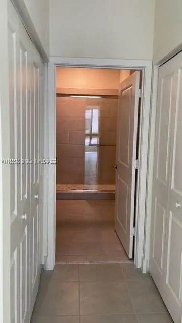 8265 NW 41 # 302, Doral FL 33166