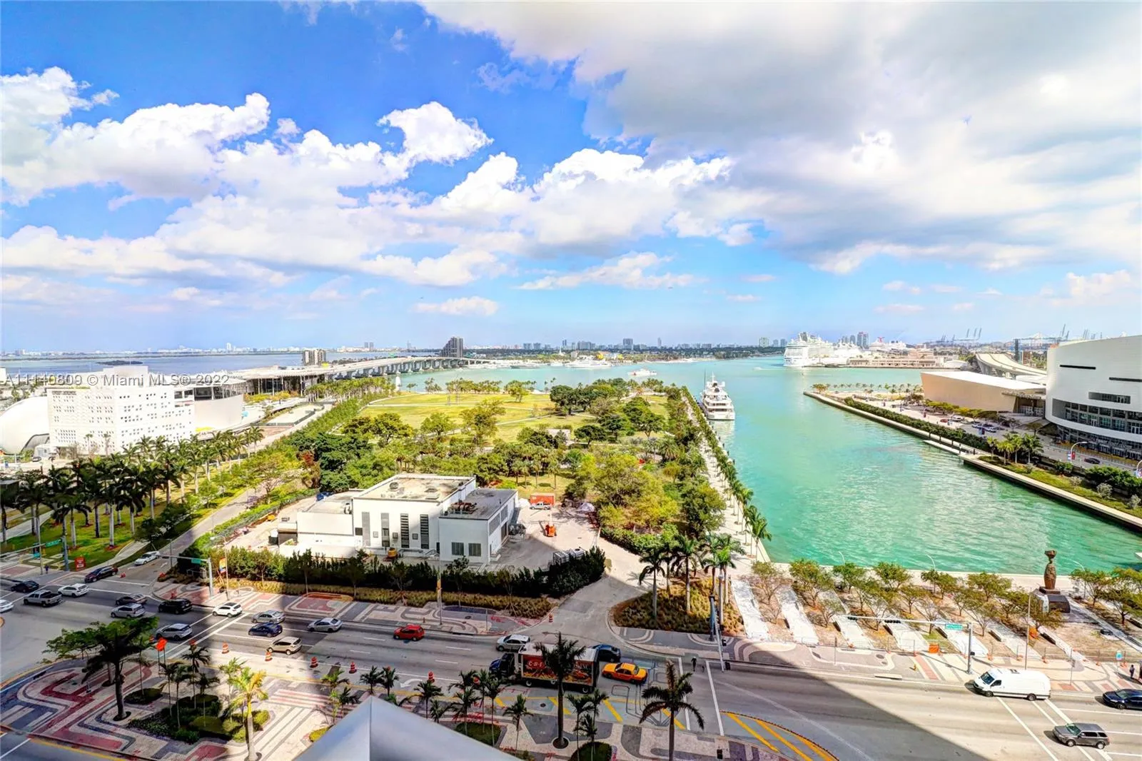 900 Biscayne Blvd # 1403, Miami FL 33132