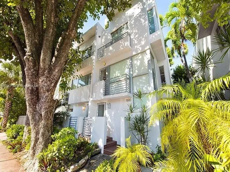 1600 Michigan Ave # 7, Miami Beach FL 33139
