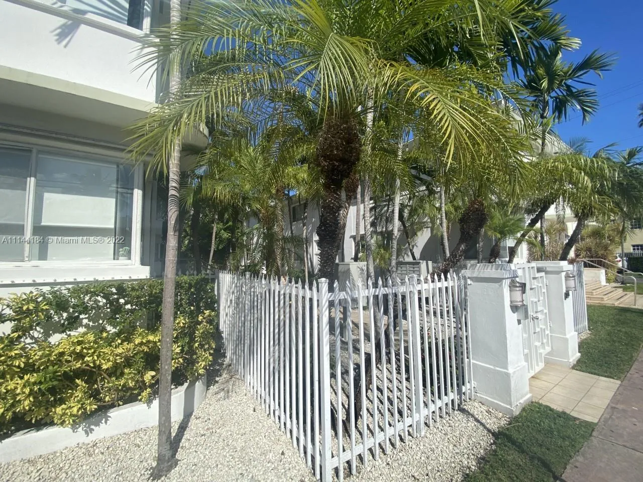 731 6th St, Miami Beach FL 33139