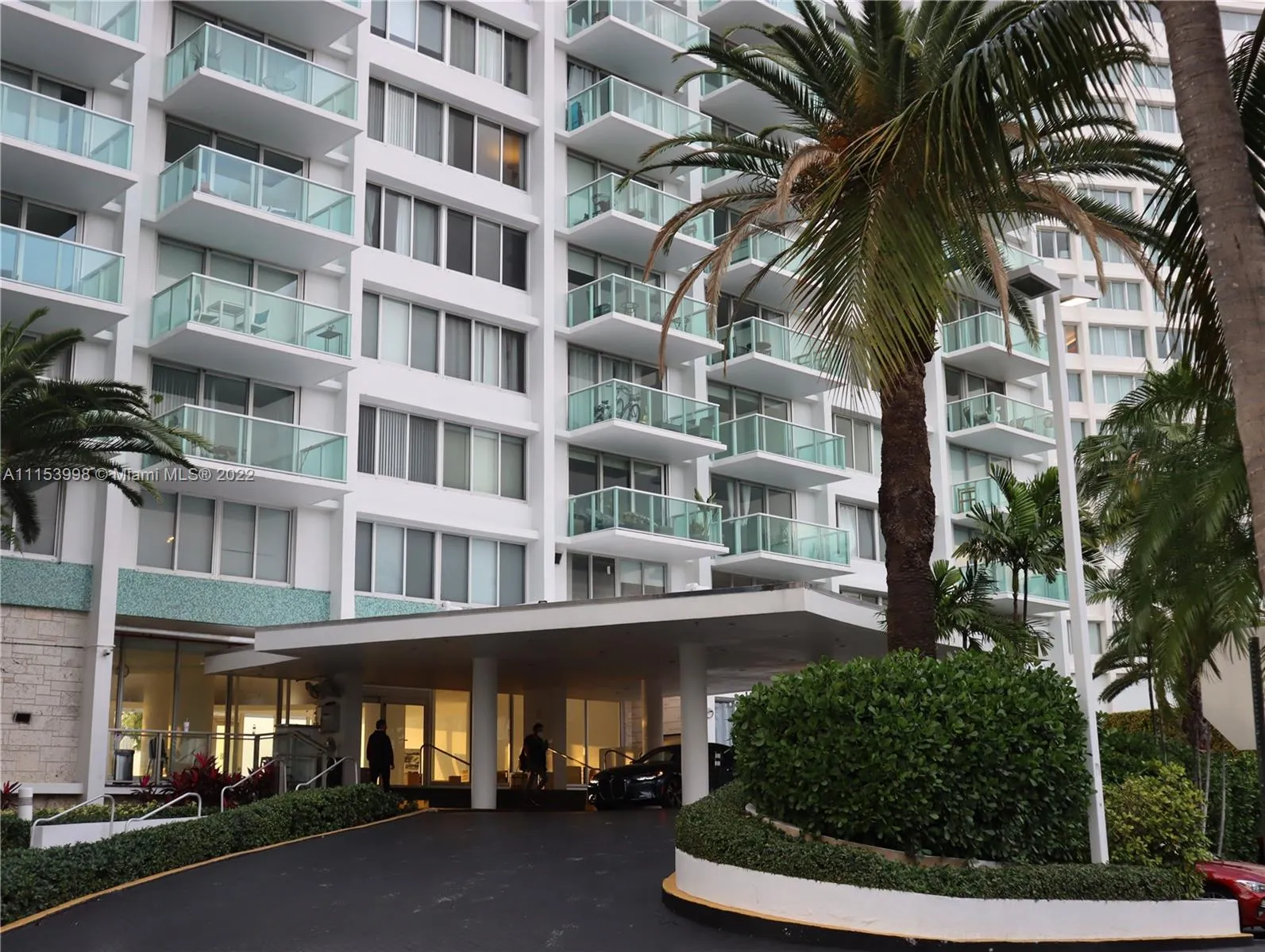 1 bath for sale at 1000 West Ave # 1032, Miami Beach FL 33139