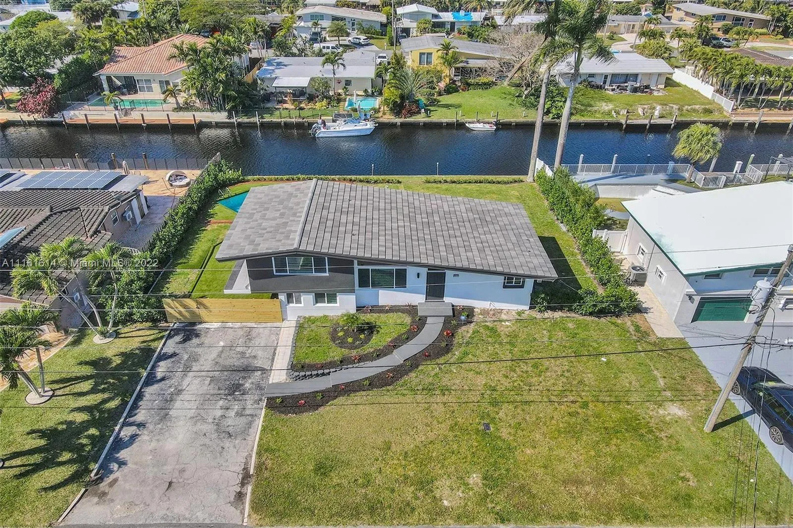 2537 Marathon Ln, Fort Lauderdale FL 33312