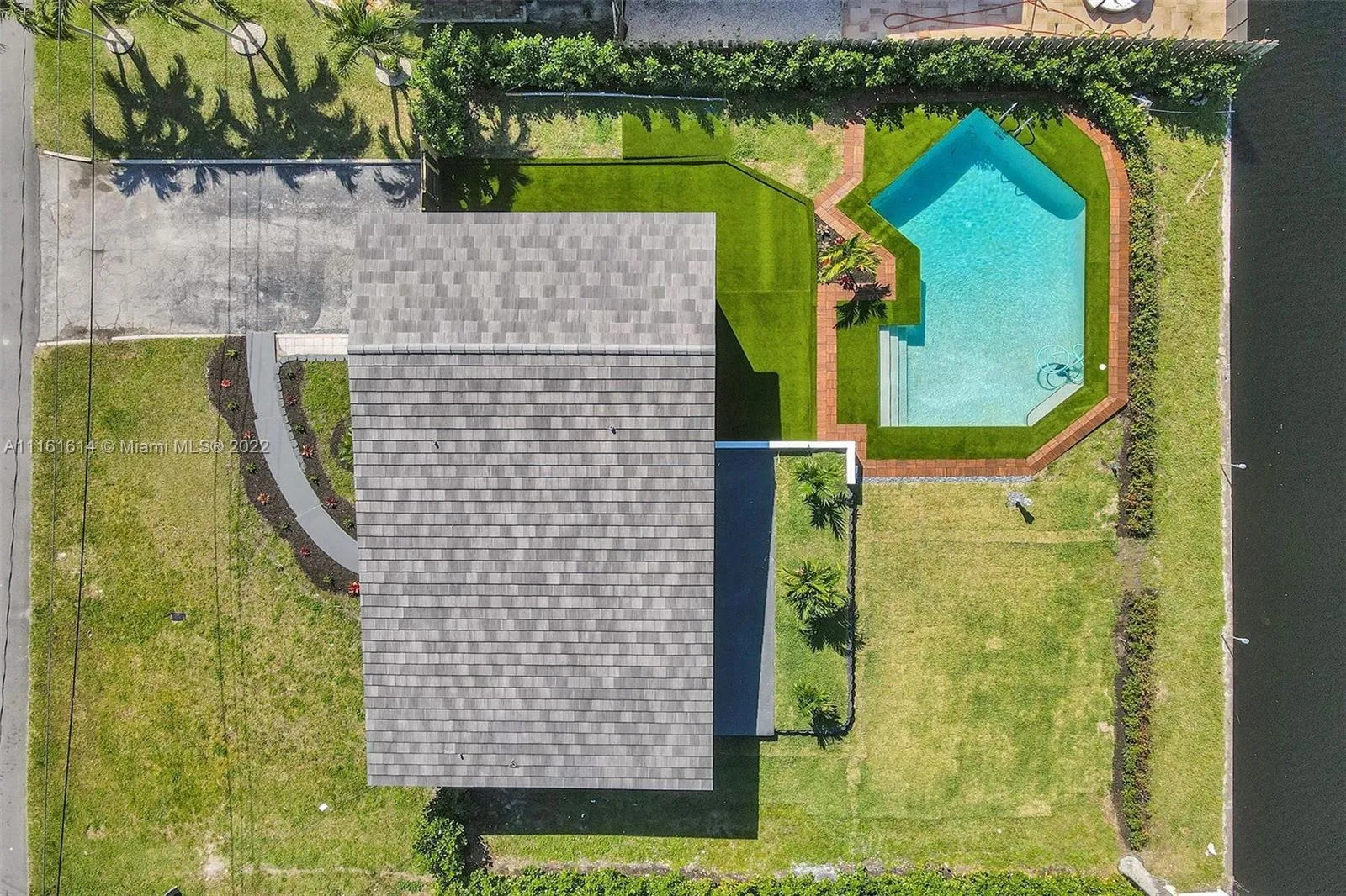 2537 Marathon Ln, Fort Lauderdale FL 33312