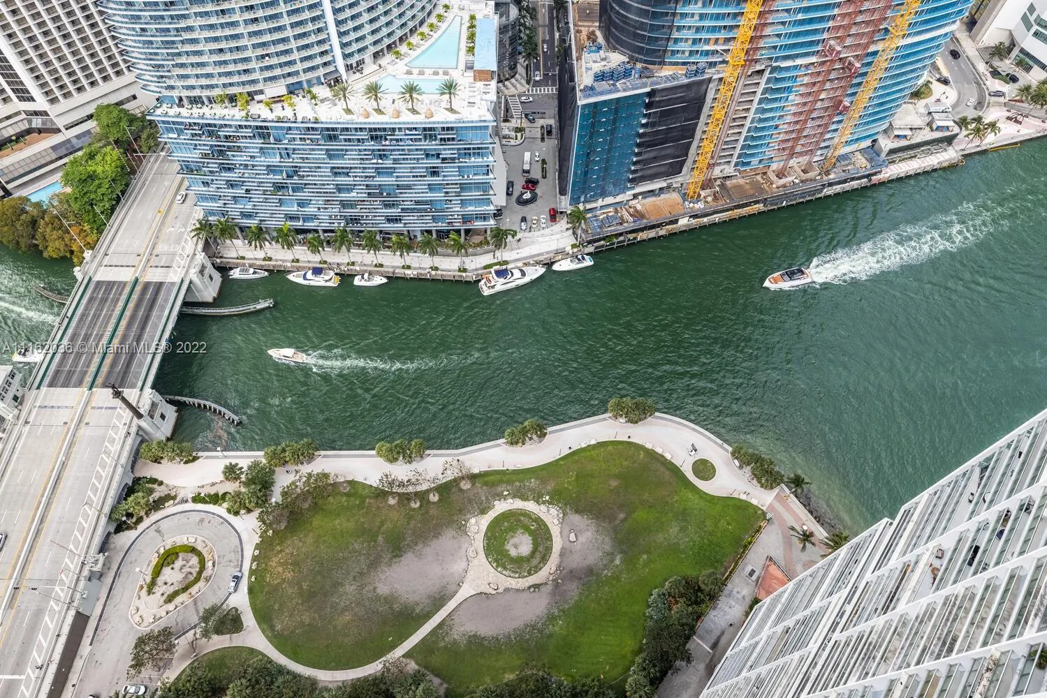 475 Brickell Ave # 4715, Miami FL 33131