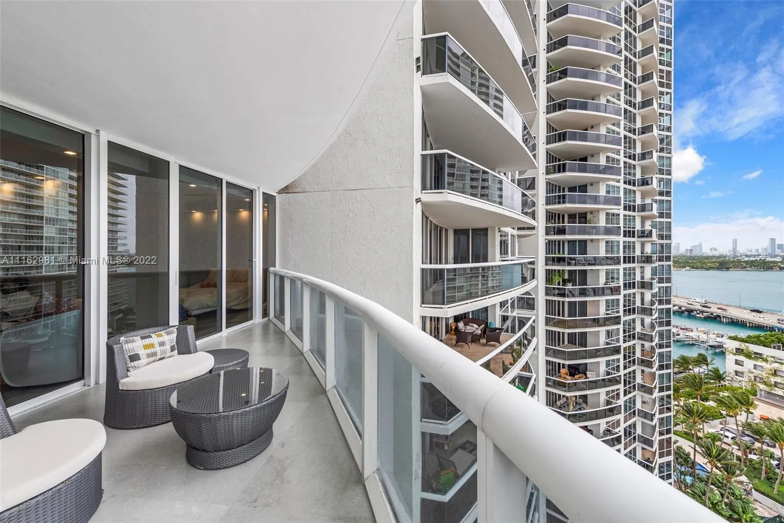 400 Alton Rd # 1509, Miami Beach FL 33139