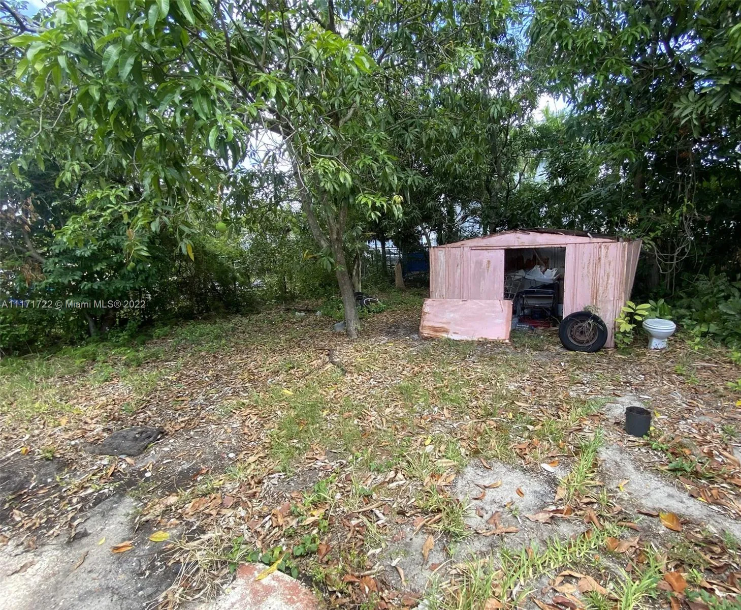 265 NW 135th St, North Miami FL 33168