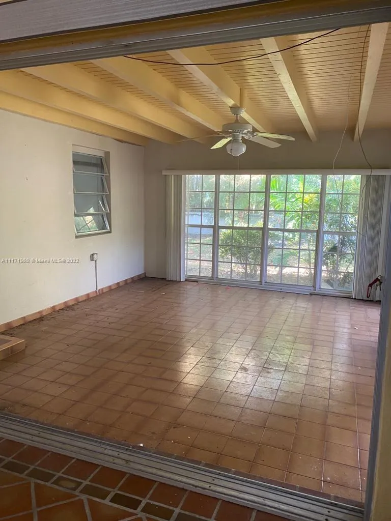 531 NE 55th Ter, Miami FL 33137