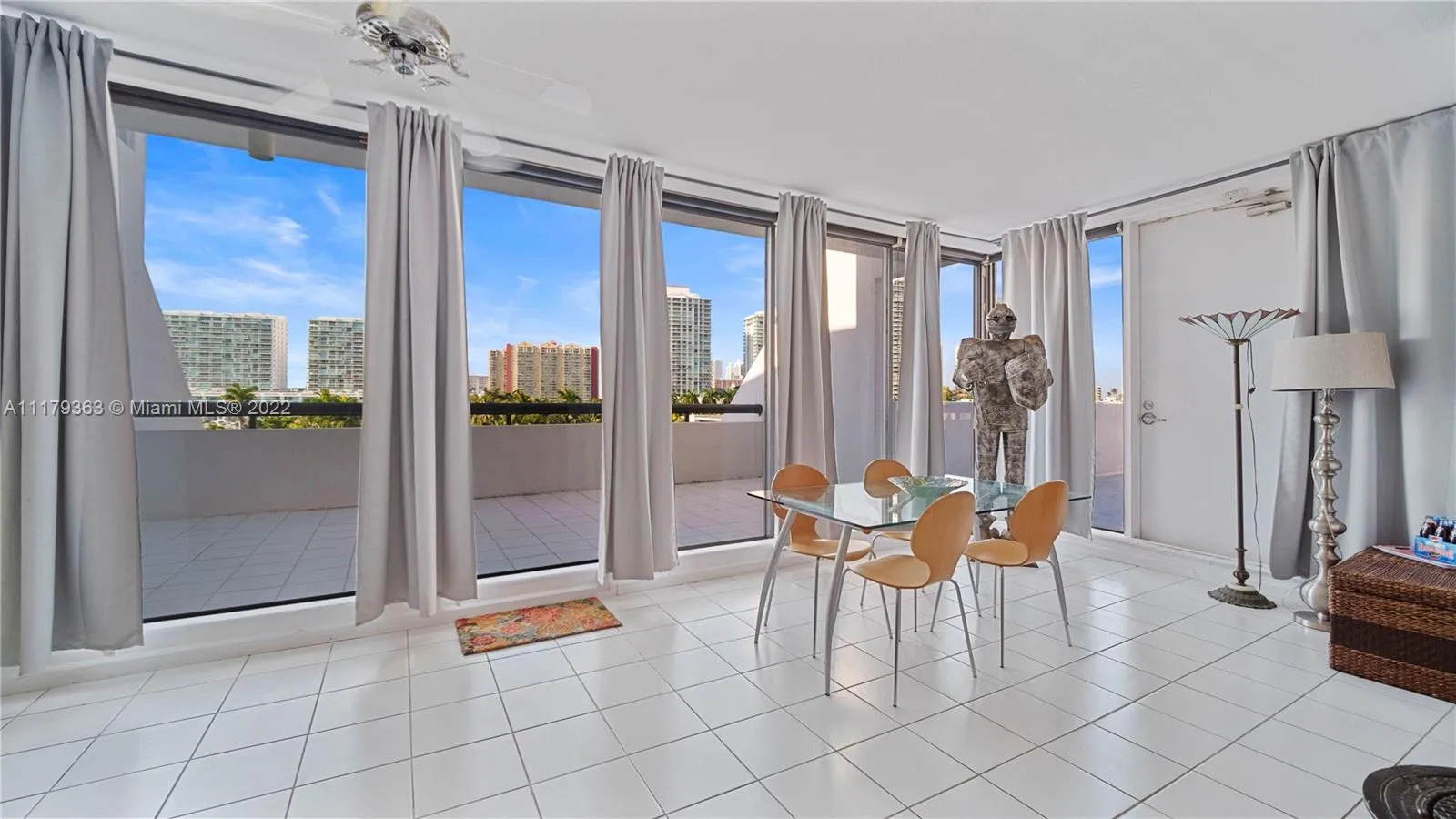 355 Poinciana Dr # 1130, Sunny Isles Beach FL 33160