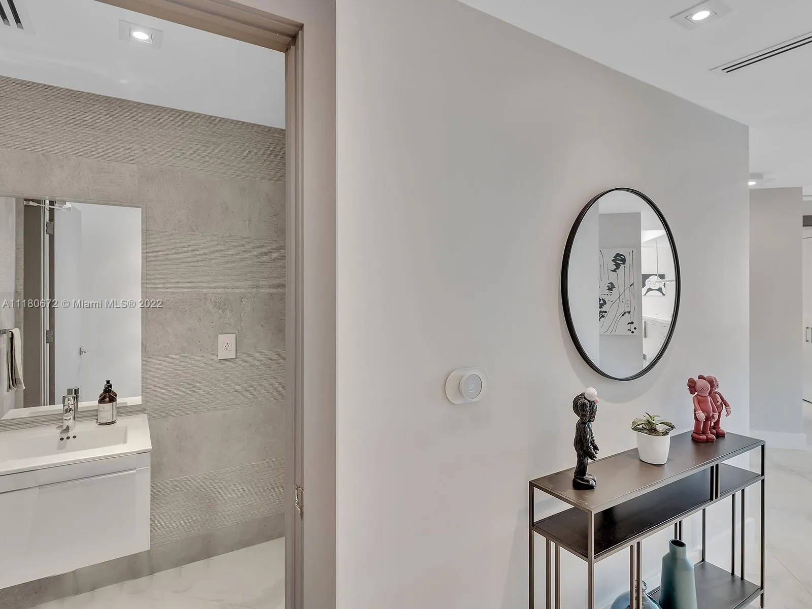 17111 Biscayne Blvd # 309, North Miami Beach FL 33160