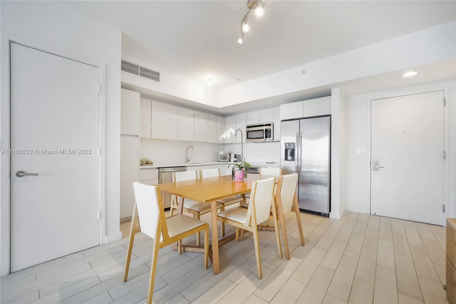 2600 E Hallandale Beach Blvd # T3205, Hallandale Beach FL 33009