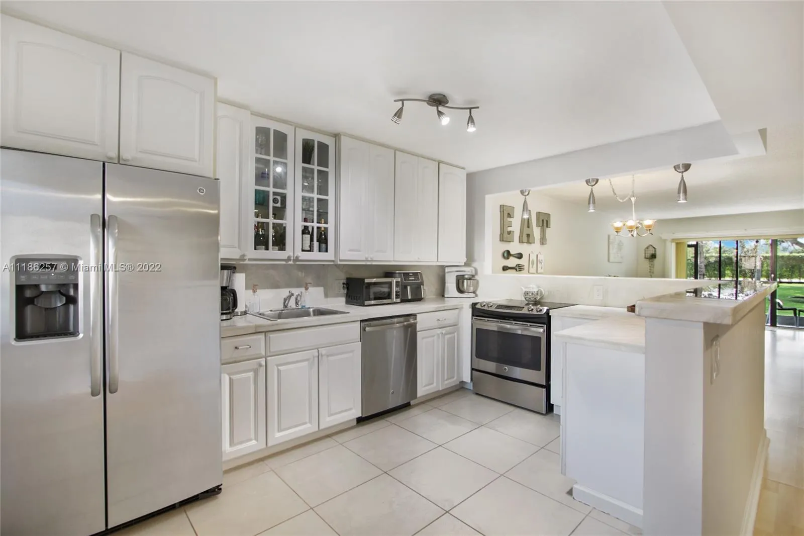 2 bedroom 2 bath for sale at 16501 Blatt Blvd # 103, Weston FL 33326