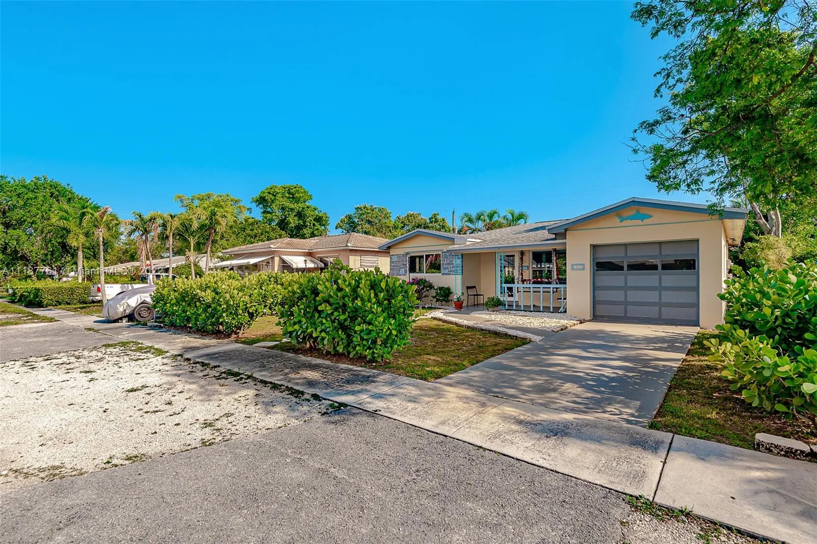 2226 Coolidge St, Hollywood FL 33020