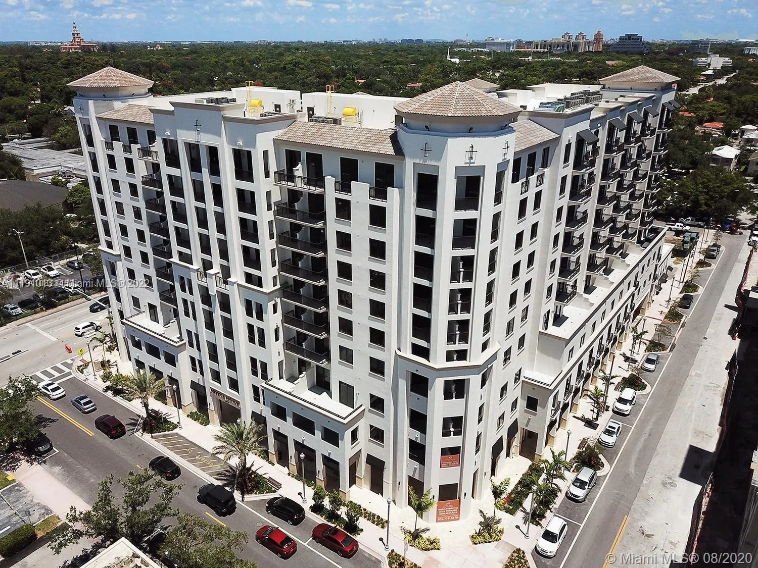 2 bedroom 2 bath for sale at 301 Altara Ave # 509, Coral Gables FL 33146