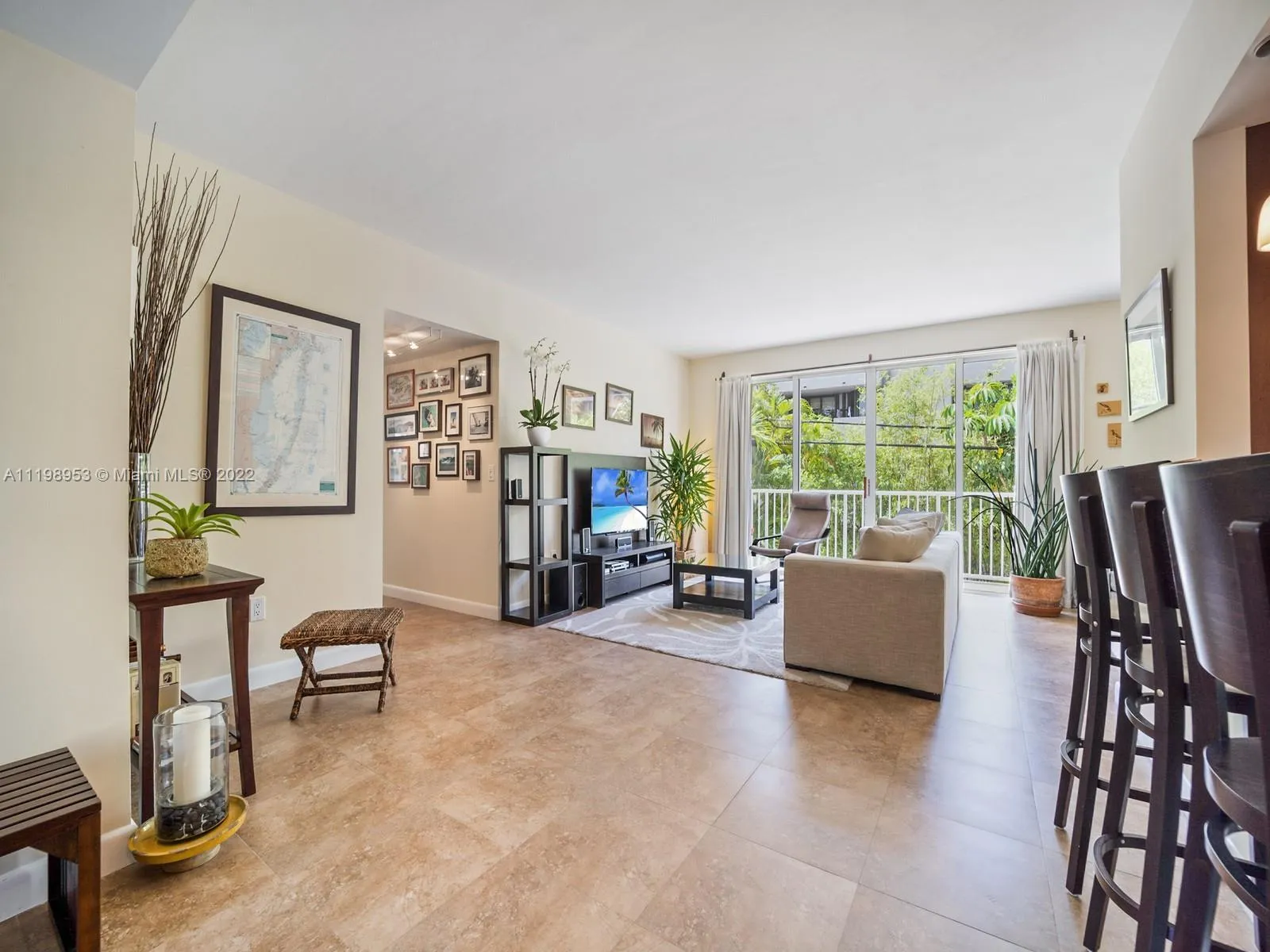 50 Ocean Lane Dr # 101, Key Biscayne FL 33149