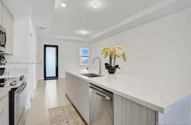 8015 NW 104th Ave # 3, Doral FL 33178