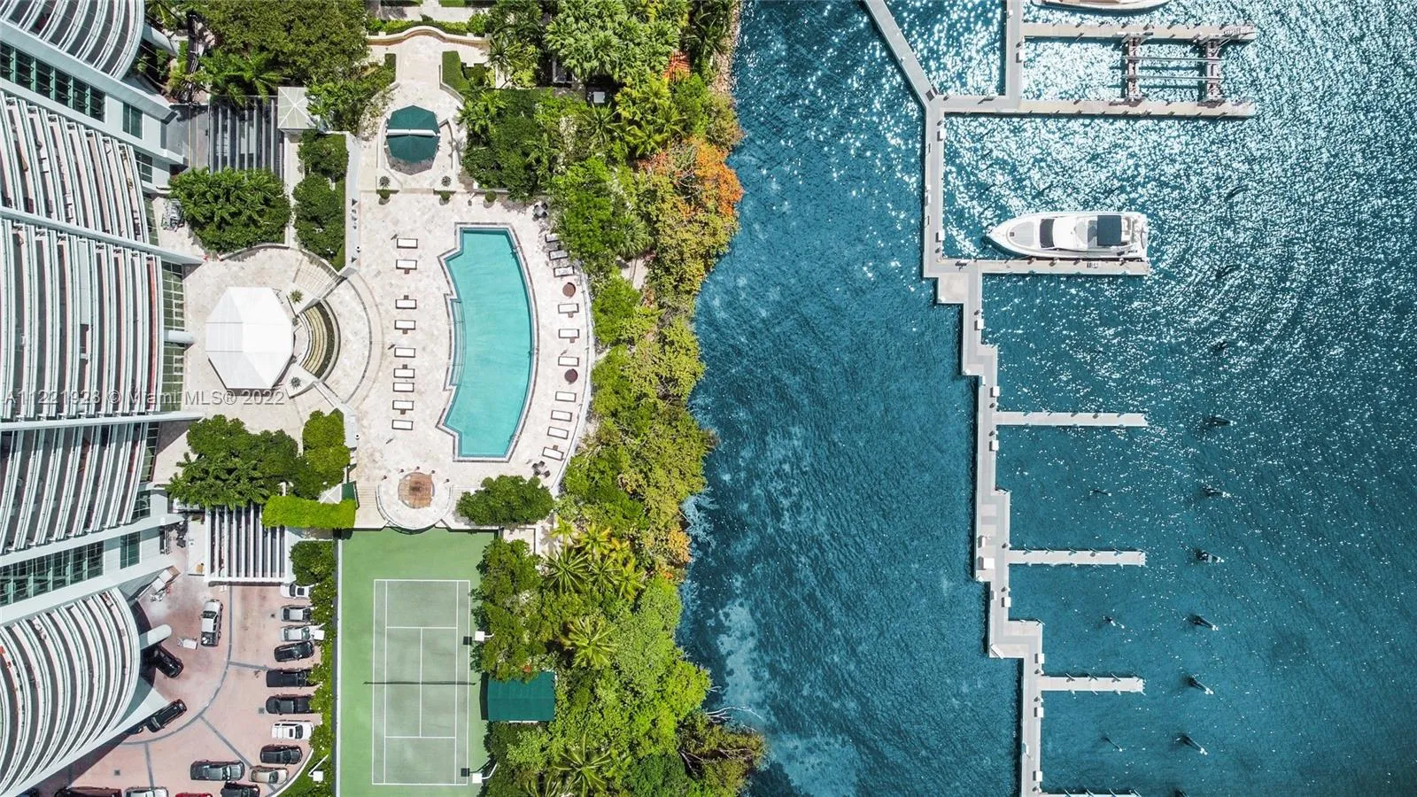 3 bedroom 4 bath for sale at 1643 Brickell Ave # 1002, Miami FL 33129