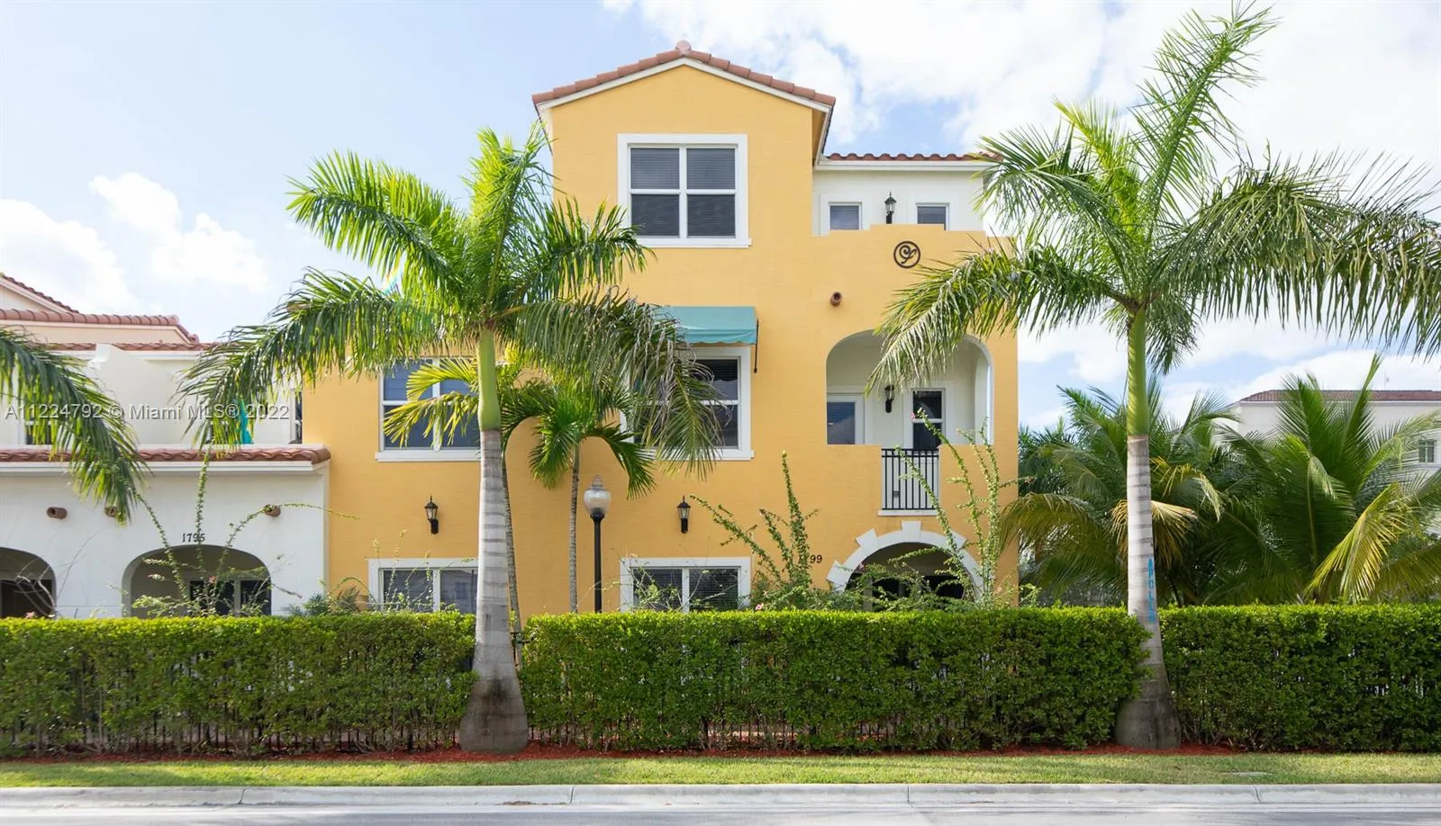 1799 NW 124th Way # 1799, Pembroke Pines FL 33028