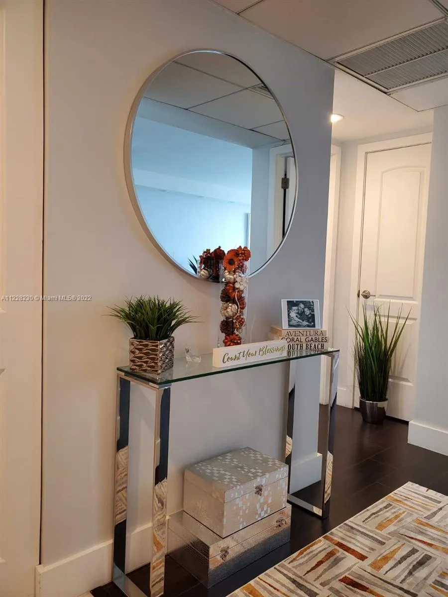 19380 Collins Ave # 7, Sunny Isles Beach FL 33160