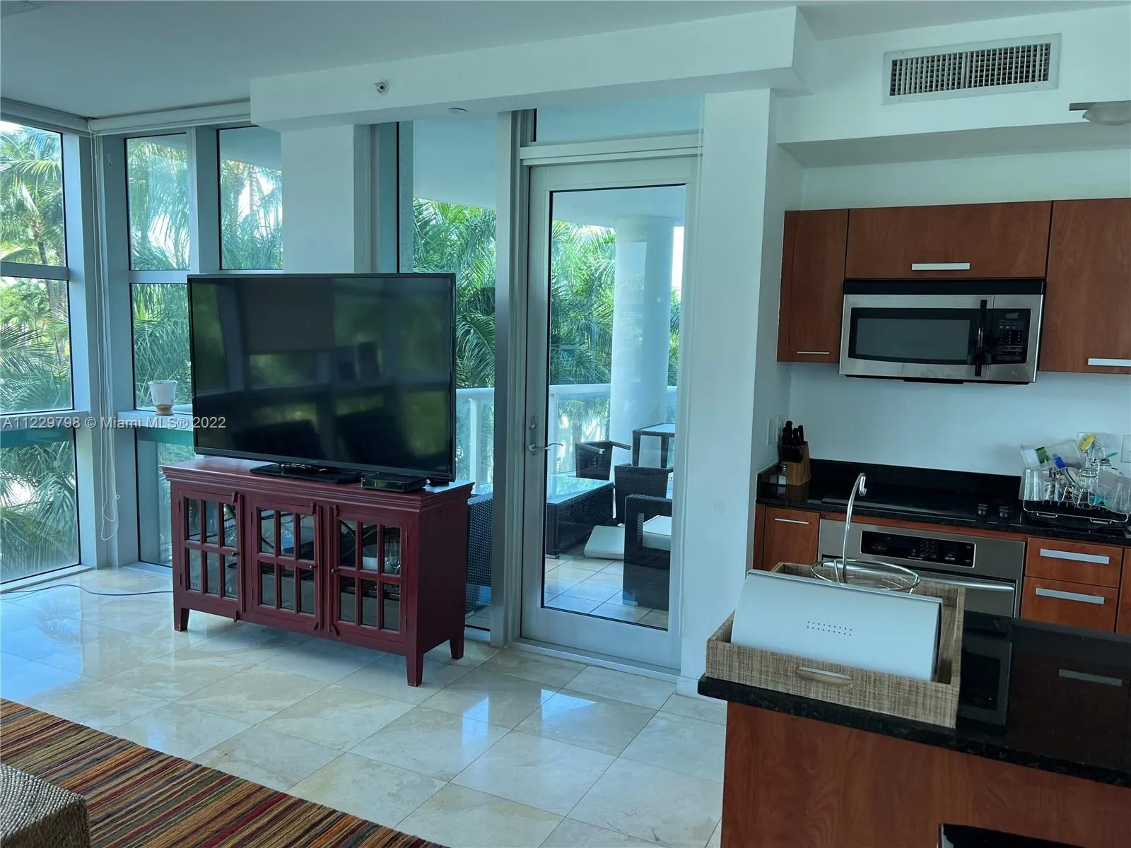 3131 NE 188th St # 508, Aventura FL 33180